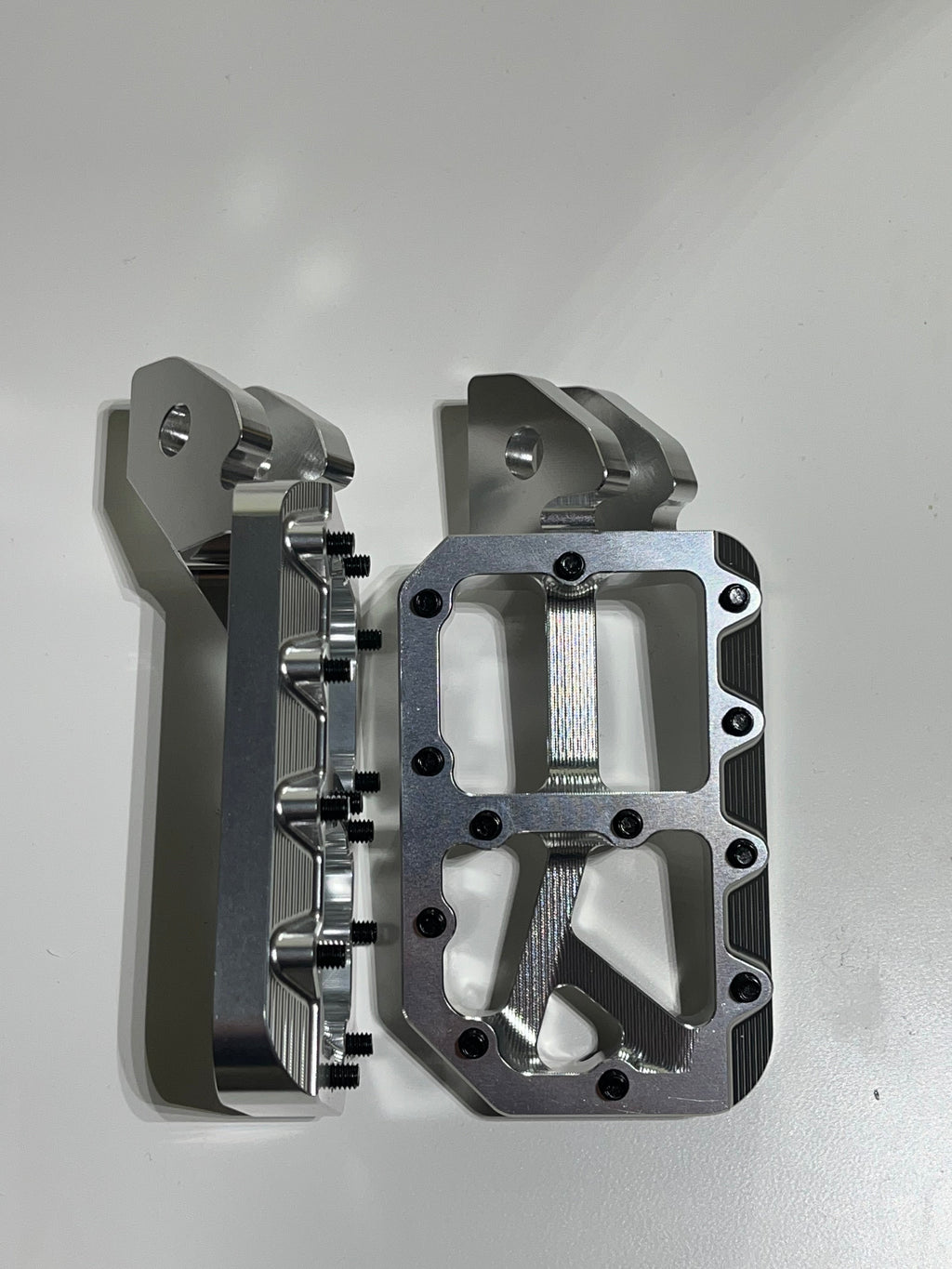 Mxp foot pegs 4 week pre order
