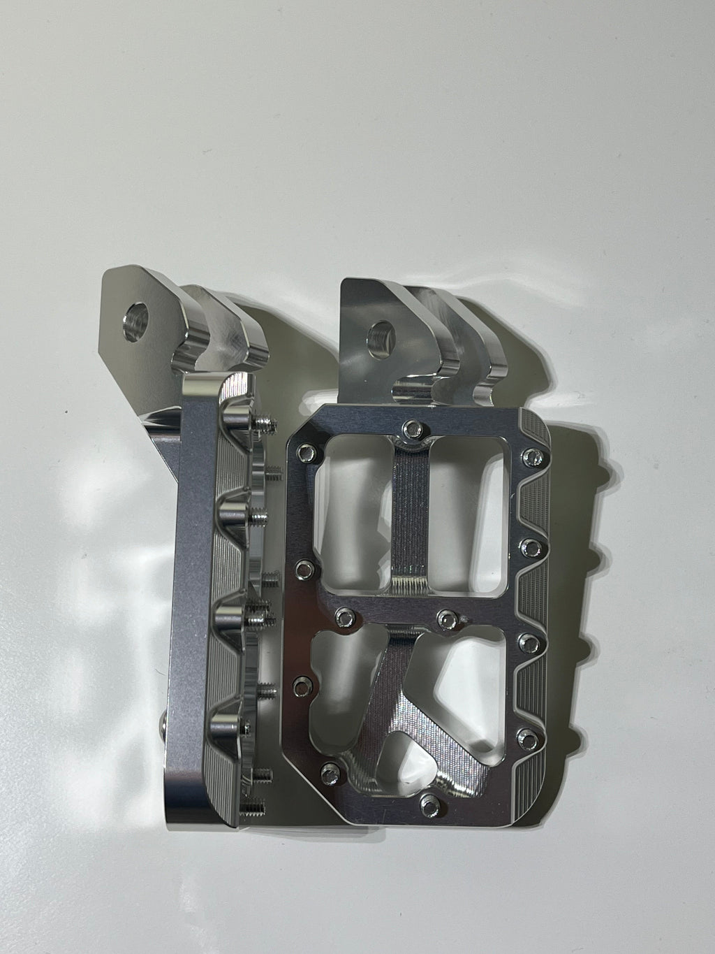Mxp foot pegs 4 week pre order