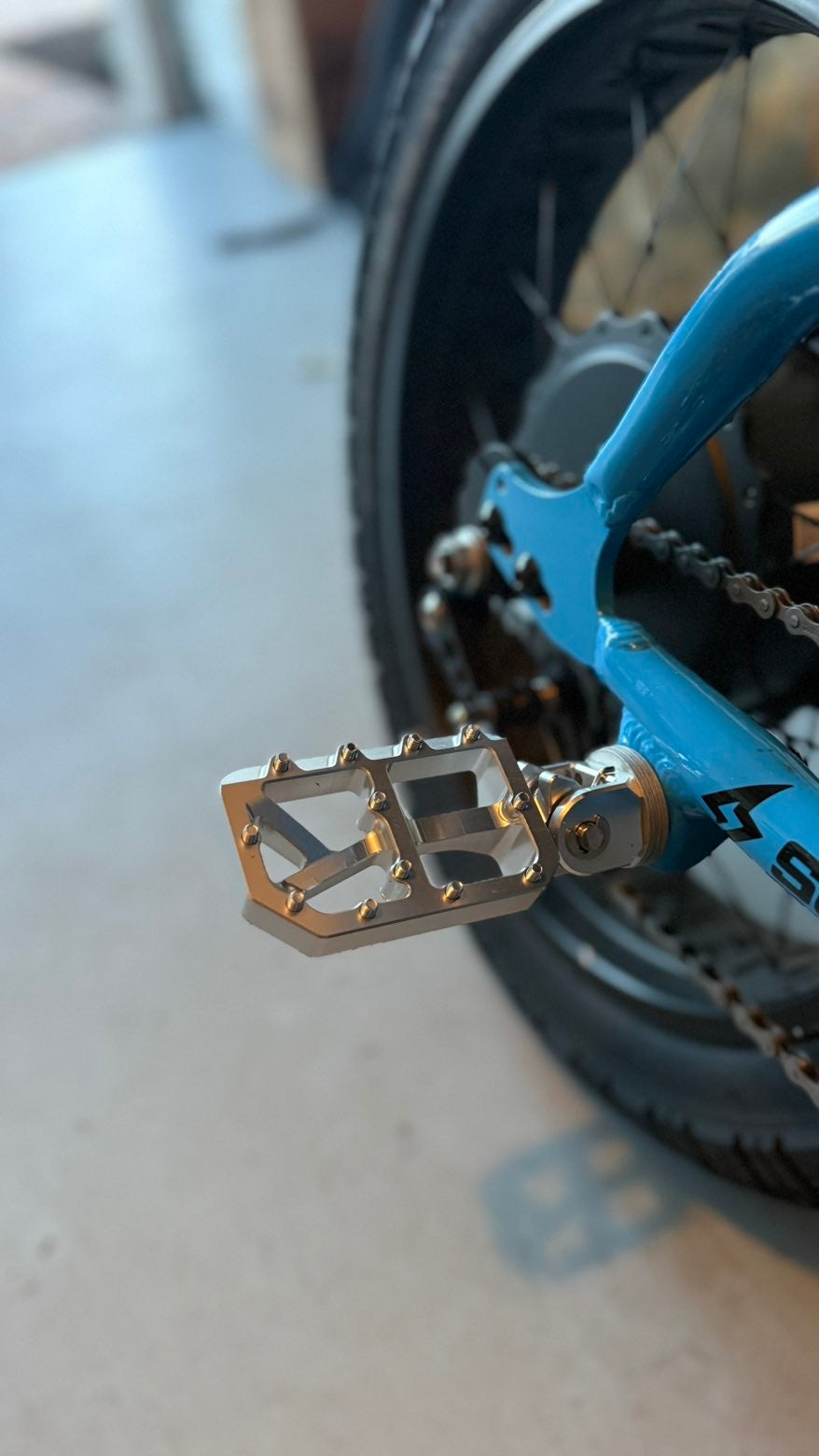 Super73 Rear Moto peg kit (preorder 4-6 weeks)