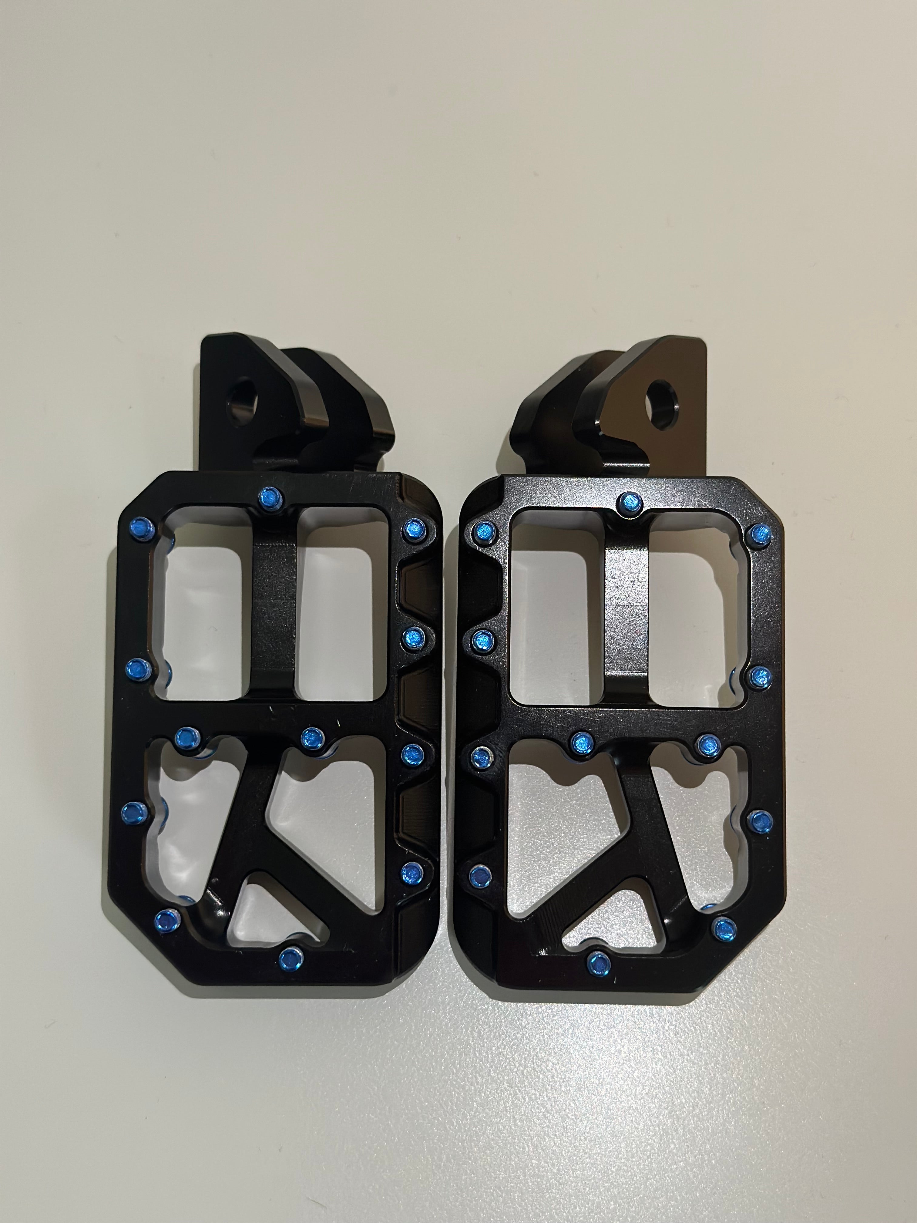 Mxp foot pegs 3 week pre order