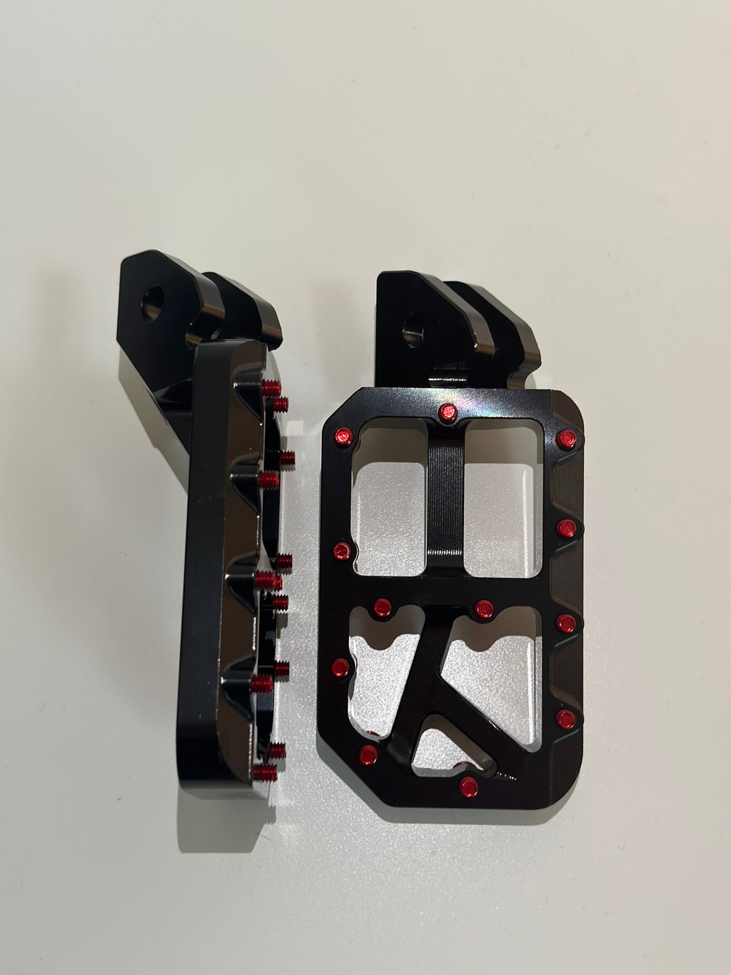 Mxp foot pegs 3 week pre order
