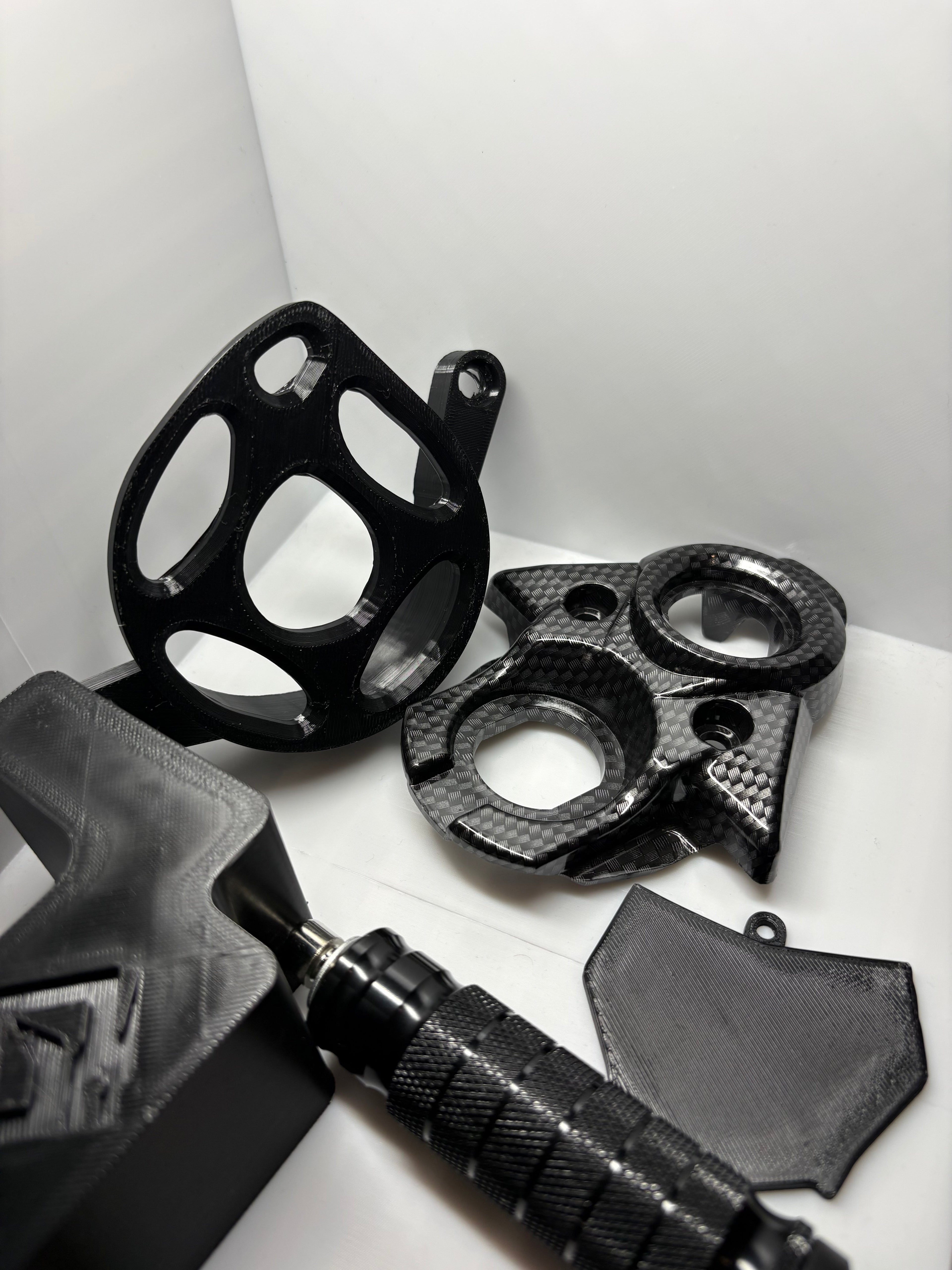 Sur-Ron Bundle – Carbon Fiber & Accessories